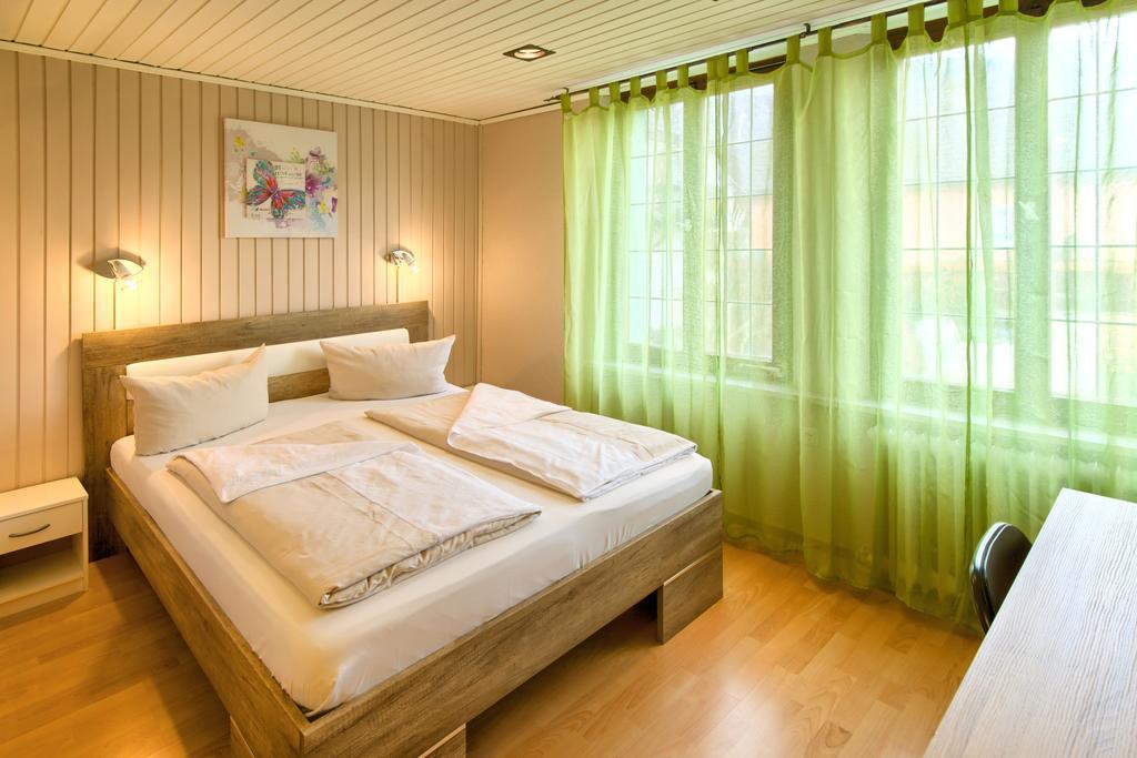 Hotel Sonne Staufen im Breisgau Dış mekan fotoğraf